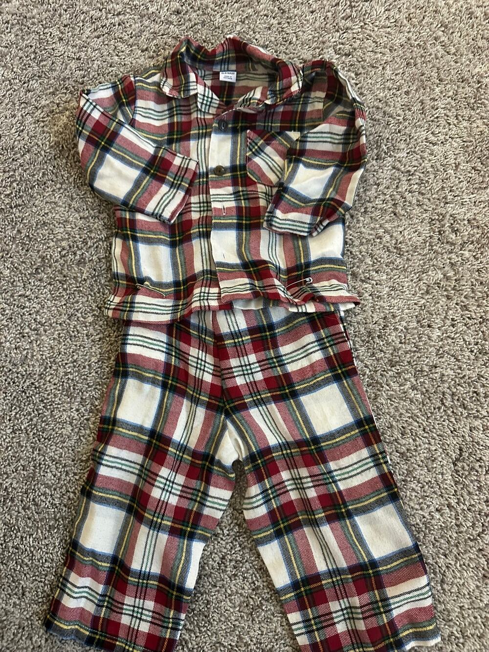 Old Navy Toddler 12-18M Red Plaid Flannel 2-Piece Pajama Set